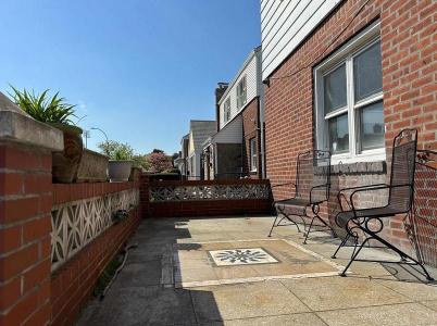 7612 175th Street, نيويورك, نيويورك 11366, الولايات المتحدة