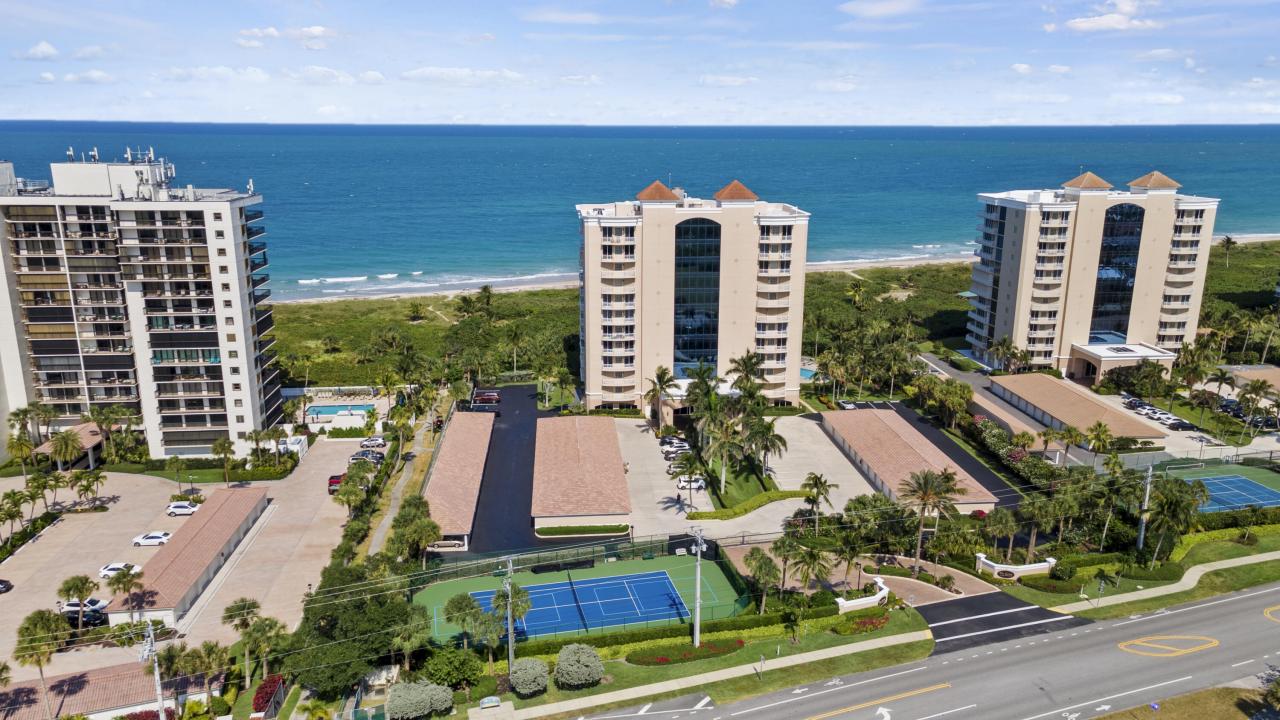 3000 N Highway A1a 10c, Hutchinson Island, Florida 34949, Estados Unidos