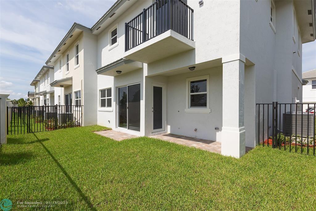6975 PINES CIRCLE 33, In The Pines, Coconut Creek, Flórida 33073, Estados Unidos