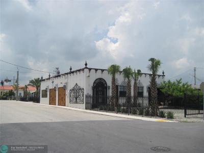 101 NE 1st St, Dania Beach, Флорида 33004, Соединенные Штаты