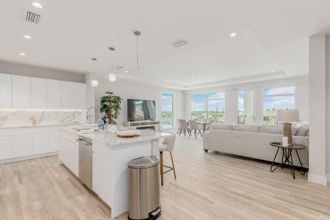 41 SW Seminole Street 409, Stuart, Florida 34994