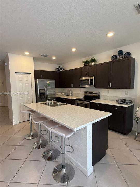 3434 W 108th St, Hialeah, Floride 33018, États-Unis