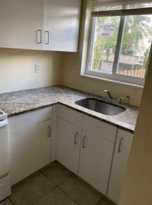 315 NW 84th Ter 315, Miami, Florida 33150, USA
