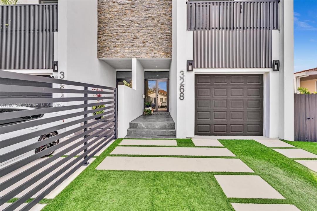 3268 SW 23rd Ter, Miami, Flórida 33145, Estados Unidos