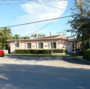 1795 SW Calais Dr 1, Miami Beach, Florida 33141, USA