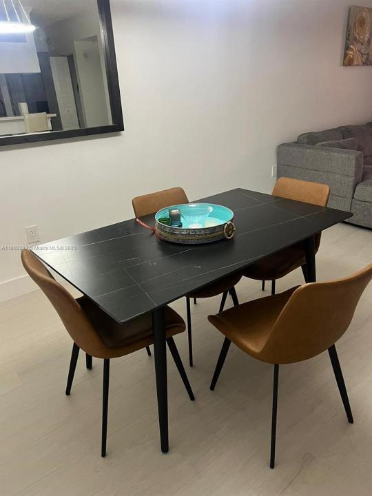 17150 N Bay Rd 2218, Sunny Isles Beach, Флорида 33160, Соединенные Штаты