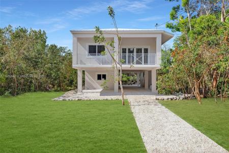 14 Tarpon Ave, Key Largo, Florida 33037, USA
