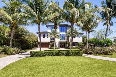 7900 S Ocean Drive, Jensen Beach, Florida 34957