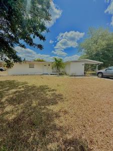 1104 E Jasmine Rd, Lehigh Acres, Florida 33936, USA