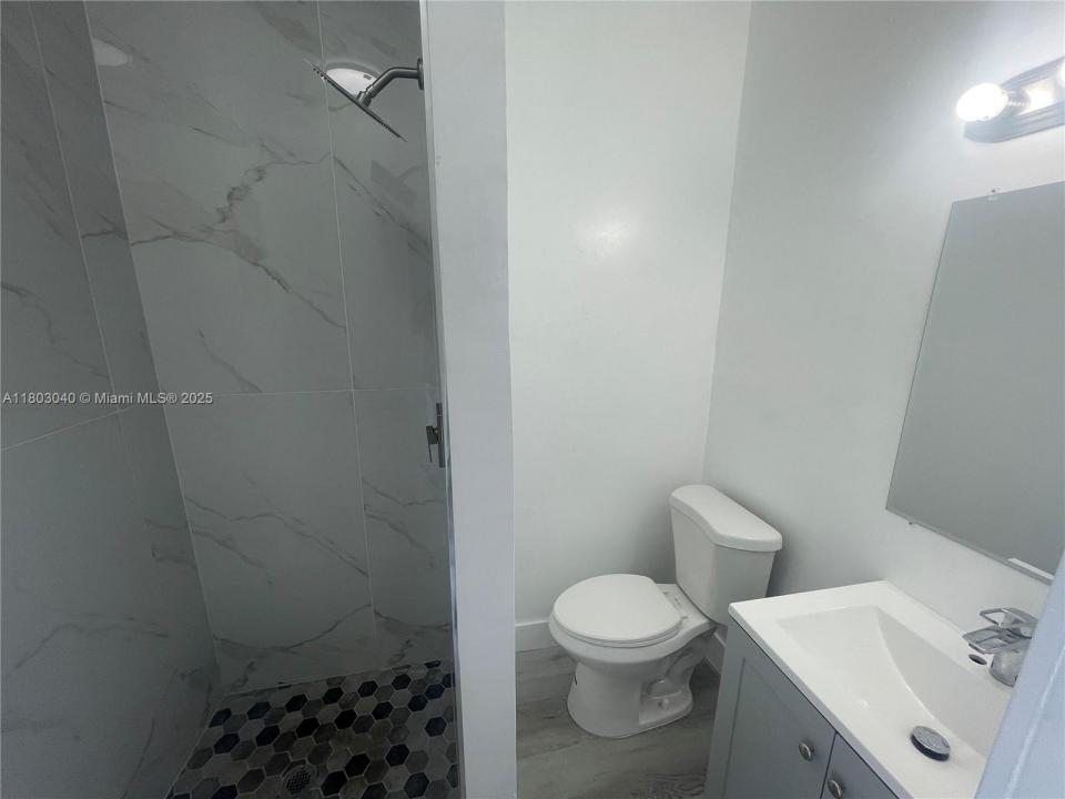 1959 Funston St C, Hollywood, フロリダ 33020, アメリカ合衆国