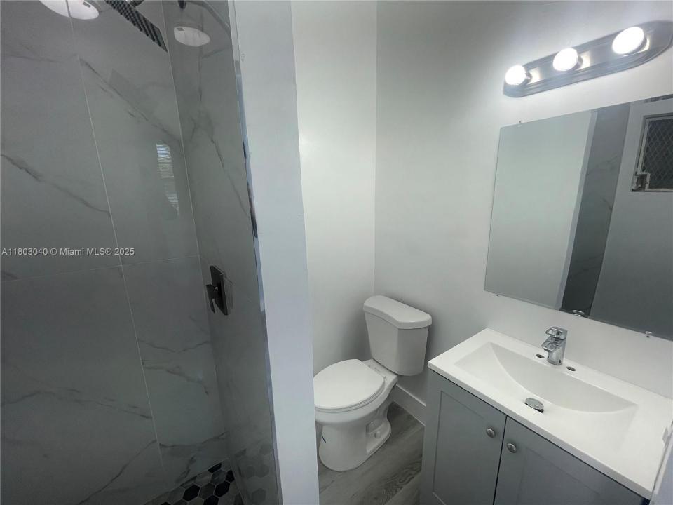 1959 Funston St C, Hollywood, フロリダ 33020, アメリカ合衆国