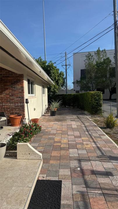 111 SW 24th Ave, Miami, Florida 33135