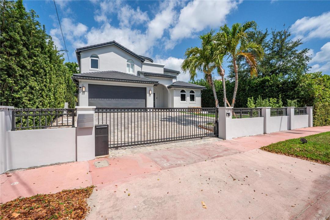 5978 Alton Rd, Miami Beach, Florida 33140, HOA KỲ