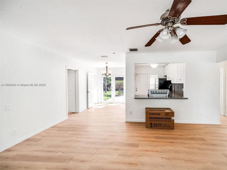 1240 NW 7th Ave 1, Fort Lauderdale, Florida 33311
