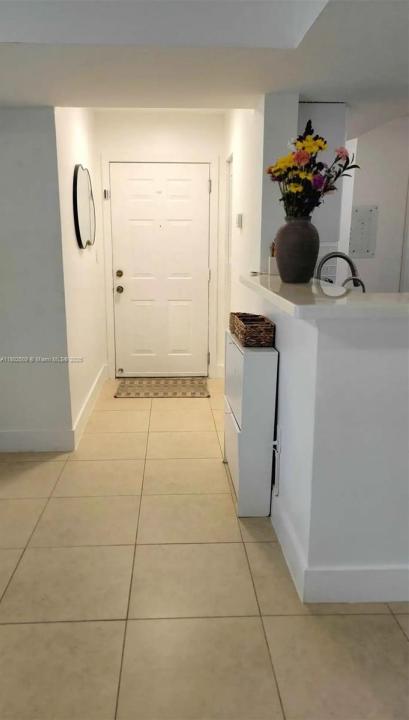 10670 SW 156th Pl 313, Miami, Florida 33196, Stati Uniti