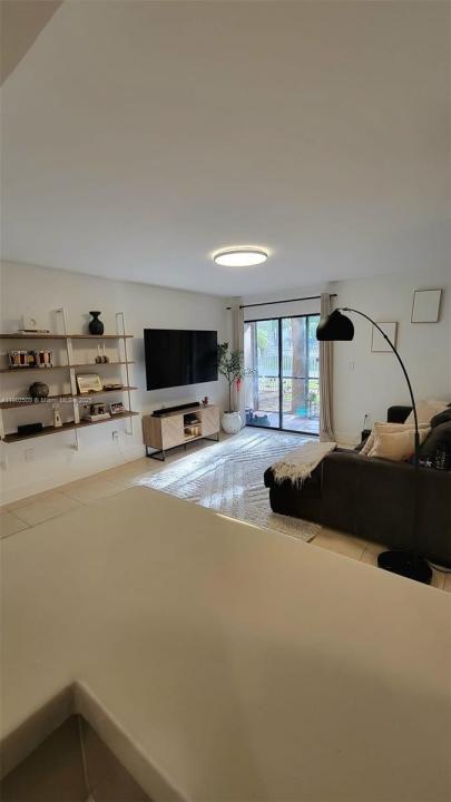 10670 SW 156th Pl 313, Miami, Florida 33196, Stati Uniti