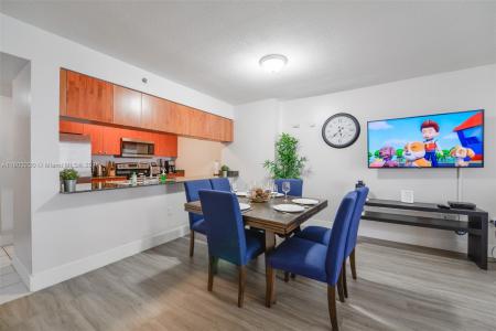 1200 Brickell Bay Dr 2903, Miami, Florida 33131, USA