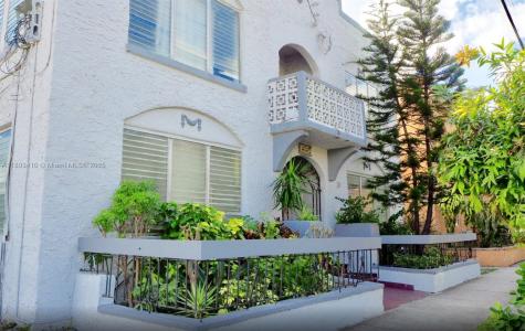 1554 SW 5th St, Miami, Florida 33135, USA