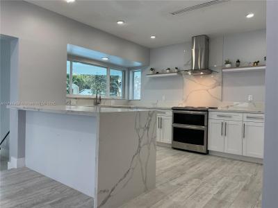 10945 SW 172nd Ter 0, Miami, Florida 33157, USA