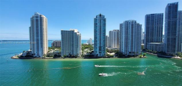 335 S Biscayne Blvd 2105, Miami, Florida 33131, USA
