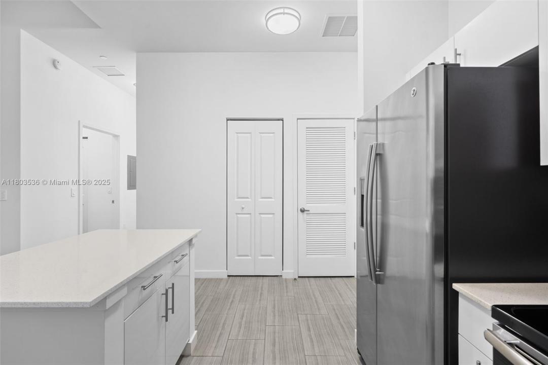 1776 POLK ST 803, Hollywood, Florida 33020, Amerika Birleşik Devletleri
