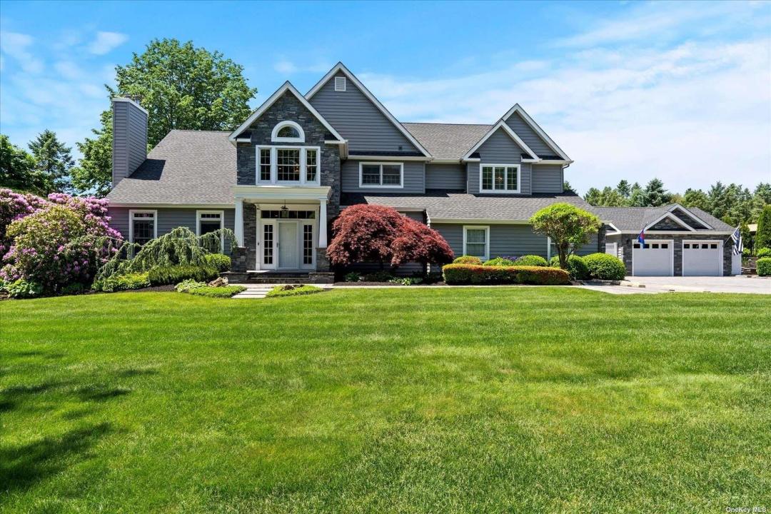 49 White Birch Circle, Brookhaven, Нью-Йорк 11764, Соединенные Штаты