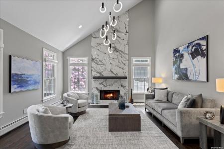 49 White Birch Circle, Brookhaven, Нью-Йорк 11764, Соединенные Штаты
