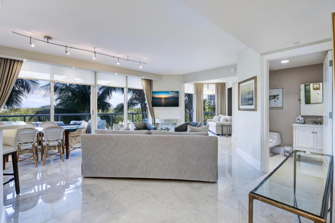 2700 N Ocean Drive 306b, Ritz Carlton, Riviera Beach, Flórida 33404, Estados Unidos