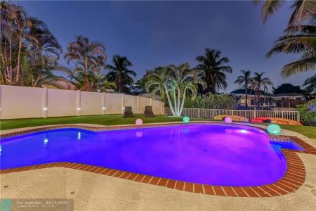 3351 NE 17th Way, Oakland Park, 佛罗里达州 33334, 美国