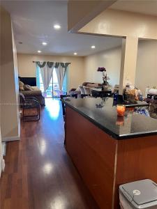3361 NW 85th Ave 307, Coral Springs, Florida 33065, USA