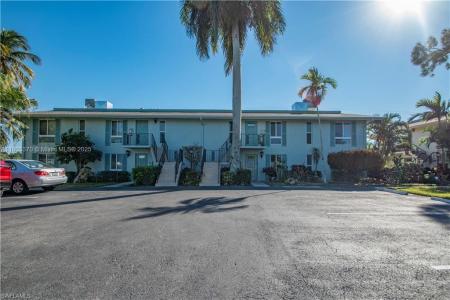 162 Teryl RD 6-2, Naples, Florida 34112, USA