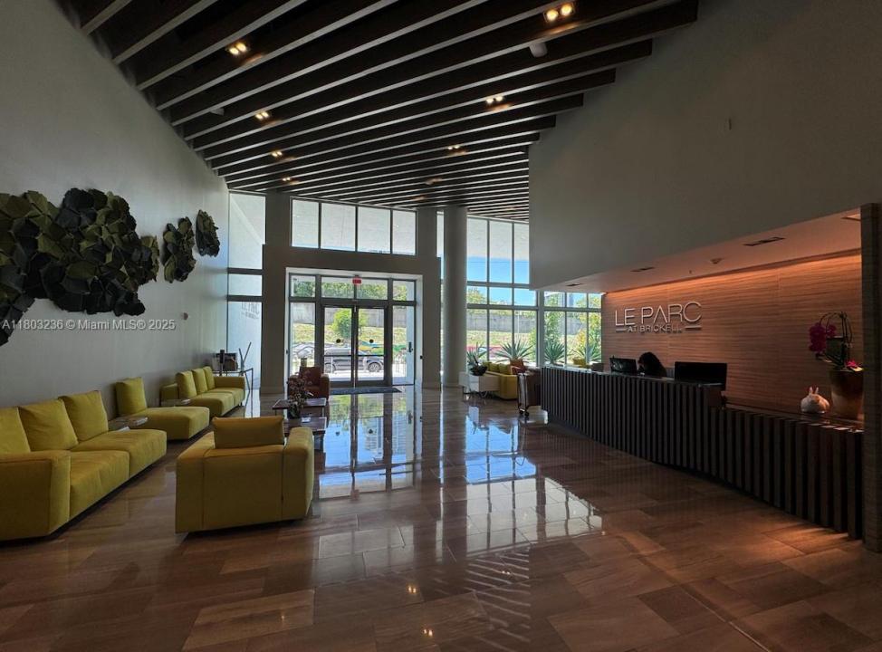 1600 SW 1st Ave 512, Miami, Florida 33129