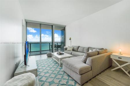 480 NE 31st St 3806, Miami, Florida 33137, USA