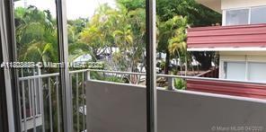 1235 Mariposa Ave 8, Coral Gables, Florida 33146, Amerika Birleşik Devletleri