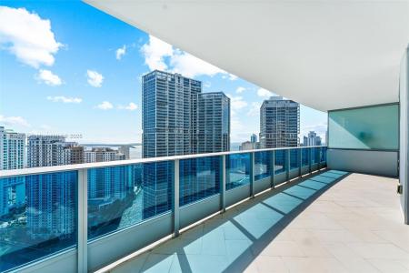 200 Biscayne Boulevard Way 4005, Miami, Florida 33131, USA