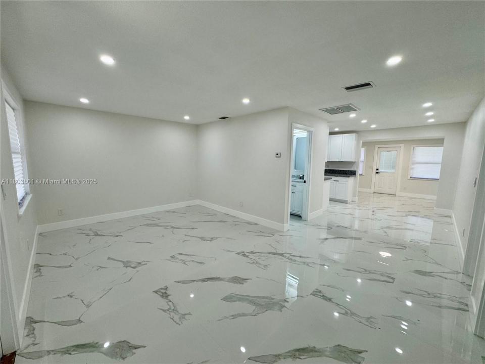 390 Hazel Cir, Punta Gorda, Florida 33982, Estados Unidos