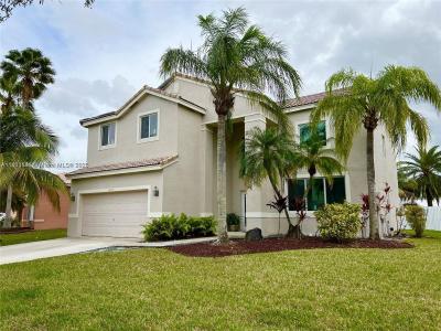 1225 Falls Blvd 1225, Weston, Florida 33327, USA