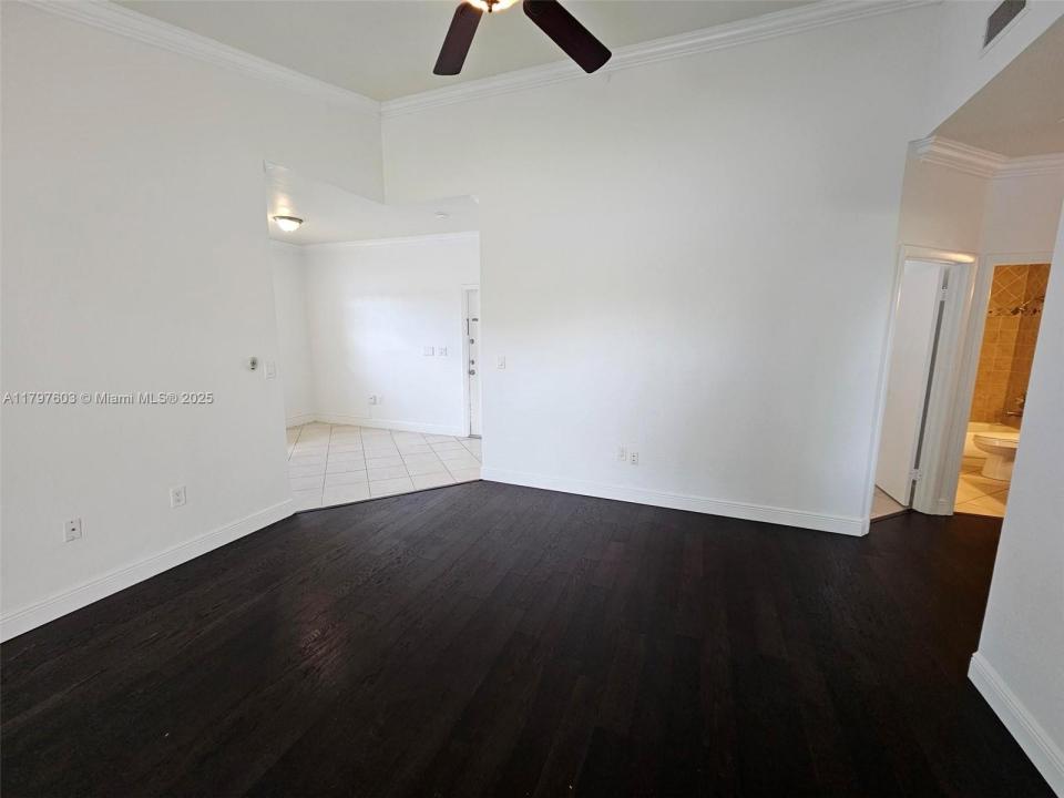 2151 NW 96 TERR 15L, Pembroke Pines, Florida 33024, Stati Uniti