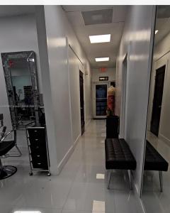 2475 NW 95th Ave 4, Doral, Florida 33172, USA
