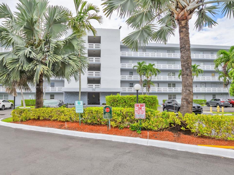 170 SE 5th Ave 505, Dania Beach, Floride 33004, États-Unis
