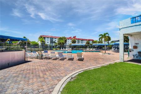 4750 NW 22nd Ct 518, Lauderhill, Florida 33313, USA