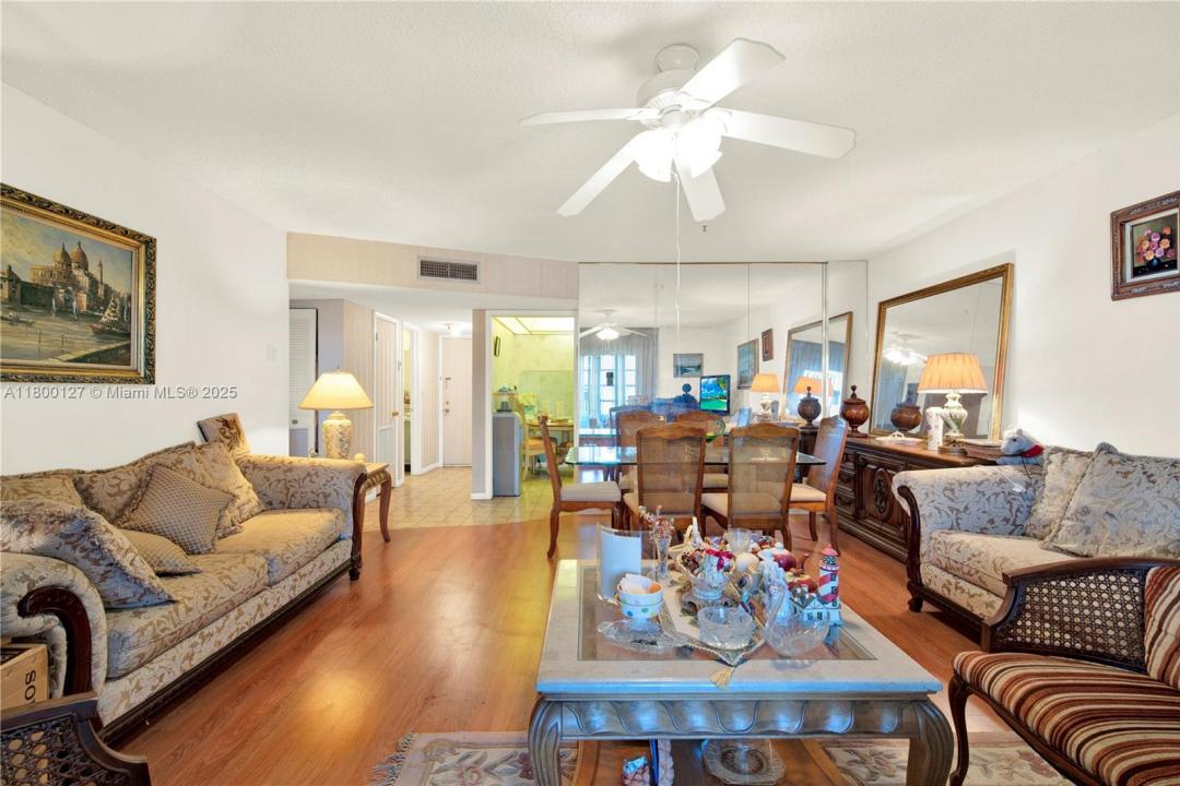 4750 NW 22nd Ct 518, Lauderhill, 佛罗里达州 33313, 美国