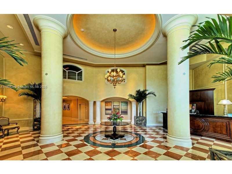 19900 E Country Club Dr 218, Aventura, 佛羅里達州 33180, 美國