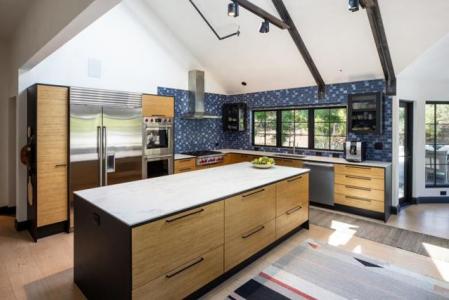 La Paloma Road, Los Altos Hills, كاليفورنيا 94022, الولايات المتحدة