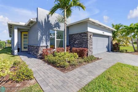 11716 SW Lyra Dr, Port St Lucie, Florida 34987