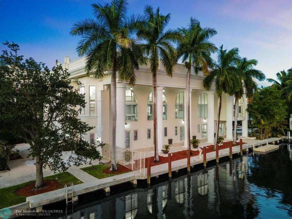 414 RIVIERA ISLE, Fort Lauderdale, Florida 33301, HOA KỲ