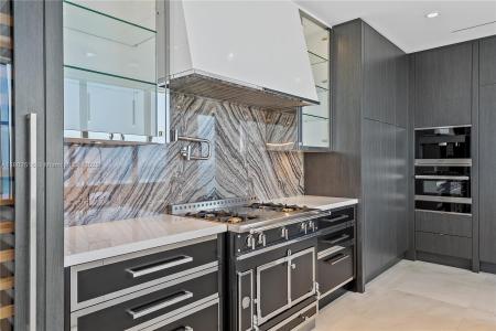 17901 Collins Ave 2404, Sunny Isles Beach, Floride 33160, États-Unis