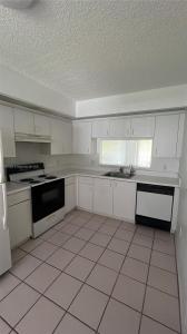 Pembroke Pines, Florida 33027, USA