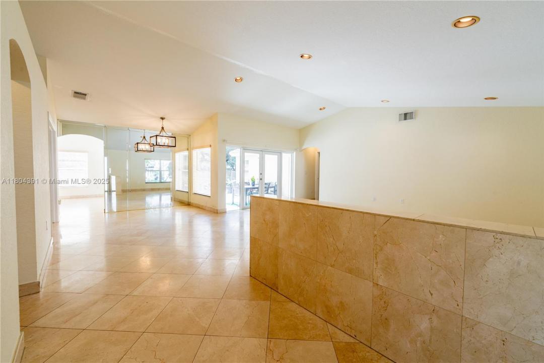 1840 SW 135th Way, Miramar, Florida 33027, USA