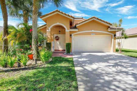 20494 SW 5th St, Pembroke Pines, Florida 33029, USA